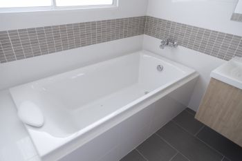 Bathtub Replacement in North Conway, New Hampshire by Cloud 9 Tubs LLC