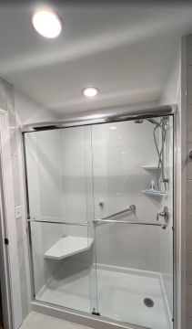 Remodeled bathroom by Cloud 9 Tubs LLC