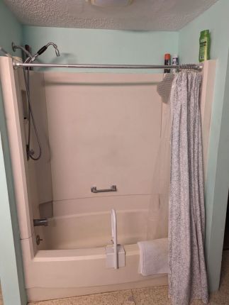 Before & After Walk-In Shower Installation in Rochester, NH (1)