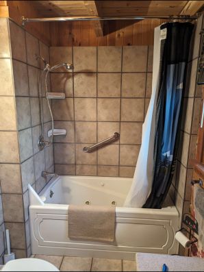 Tub To Walk In Shower Conversion Services in Epsom, NH (1)