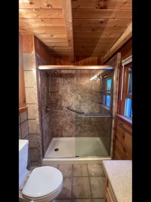 Tub To Walk In Shower Conversion Services in Epsom, NH (2)