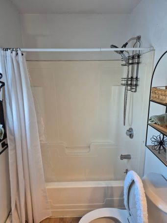 Bathroom Remodeling in Kittery, ME (2)